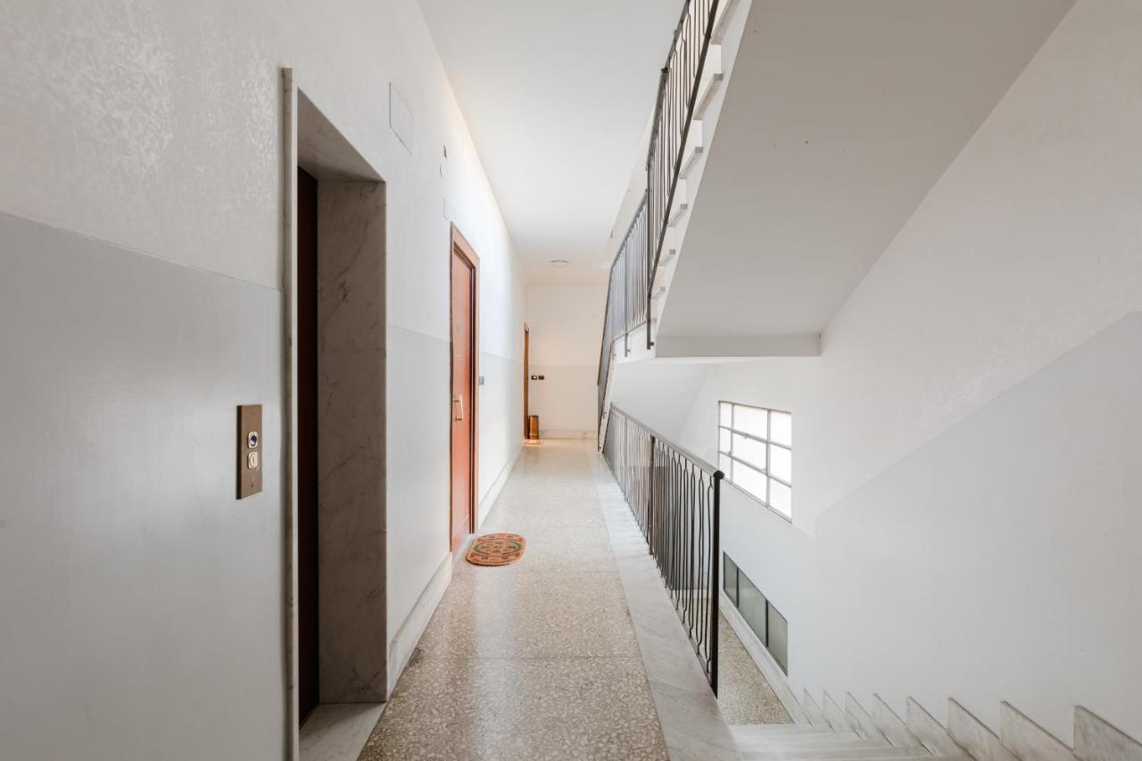 Le Rondini Apartment, 5 Persone, 2 Balconi, Policlinico Tor Vergata E Casilino Rom Exterior foto