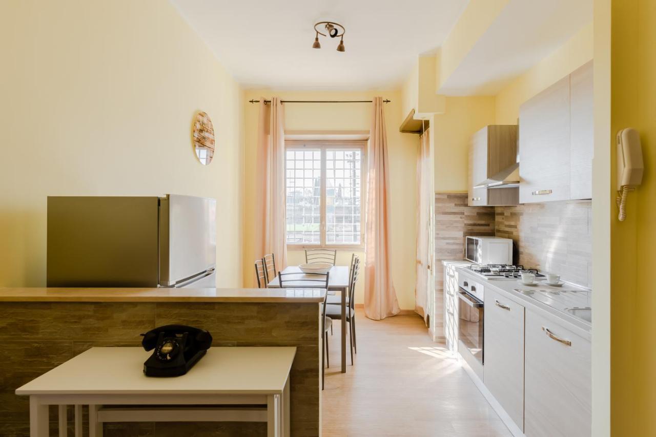 Le Rondini Apartment, 5 Persone, 2 Balconi, Policlinico Tor Vergata E Casilino Rom Exterior foto